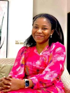 Anwuli Amakom Biography