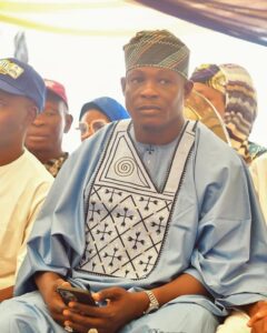 Kunle Poly Biography