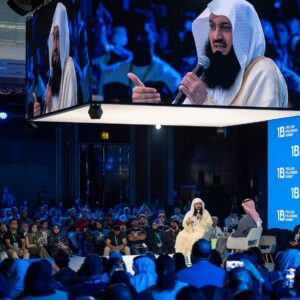 Mufti Menk Biography 