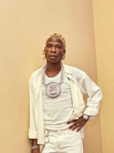 Seyi Vibez Biography
