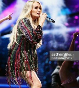 Carrie Underwood Biography