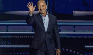 Jeff Bezos Biography