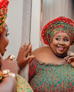 Tessy Diamond Biography